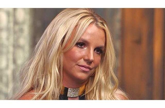 Britney Spears s-a despartit de iubitul sau