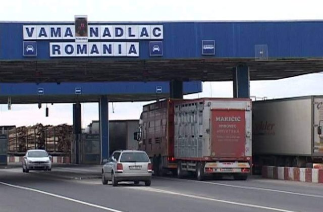 AGLOMERATIE MARE la iesirea din tara prin Vama Nadlac