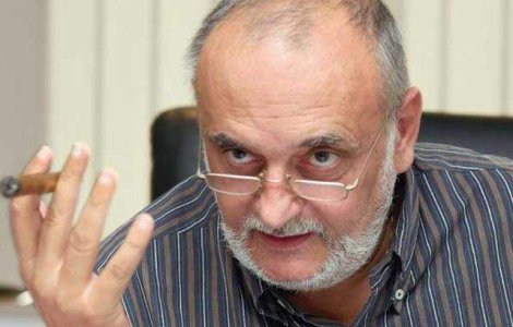 Dinu Patriciu, condus pe ultimul drum de peste 100 de persoane