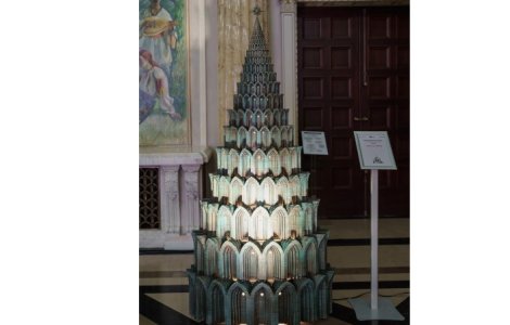 Bradul „Real Life Magic” by Untold s-a vândut cu o sumă record de 100.000 de euro la Festivalul Brazilor de Crăciun organizat de Salvați Copiii România