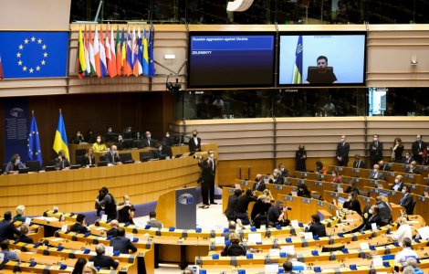 Parlamentul din Ucraina urmează să adopte o lege a presei controversată