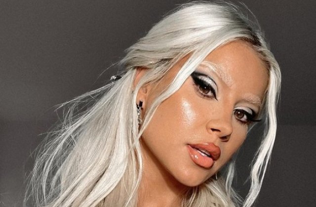 Cum a fost anul 2022 pentru Alina Ceușan. Adevăratul motiv pentru care a decis să &icirc;și &icirc;nvețe fiul limba engleză