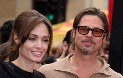  Foto  PRIMELE FOTOGRAFII de la nunta Angelinei Jolie cu Brad Pitt
