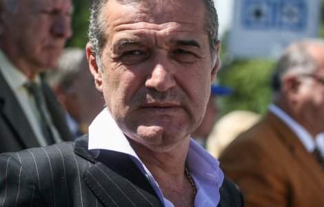 TOP 10 cei mai bogați oameni din fotbalul românesc. Ce avere are Becali