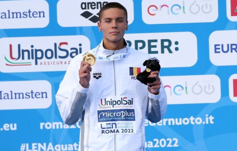 David Popovici a fost desemnat înotătorul anului de „Swimming World”