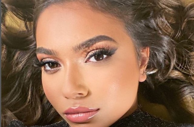 Adriana Simionescu, noi detalii despre sarcină. Vedeta este gravidă &icirc;n trei luni: &bdquo;Mulțumesc lui Dumnezeu&rdquo;