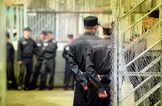 Deputații ruși &icirc;năspresc pedepsele cu &icirc;nchisoarea pentru &bdquo;sabotori&rdquo;. Parlamentul: E o măsură menite să apere țara 