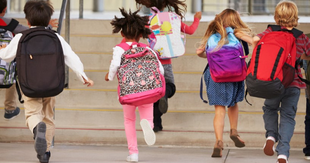 Grădiniță privată sau publică? Care este alegerea potrivită pentru copilul tau?