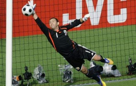 Lobont nu a fost inclus de AS Roma in lotul pentru Liga Campionilor