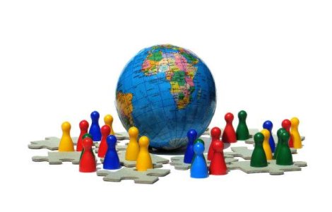 Studiu: Succesul economic poate duce la disparitia unor limbi minoritare