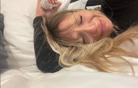 Anul 2022, cel mai greu din viața Anei Baniciu. Artista și-a făcut apariția plângând în mediul online: „N-am arătat”