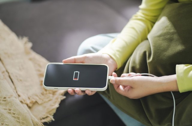 Cum prelungești viața bateriei telefonului tău? 5 sfaturi practice