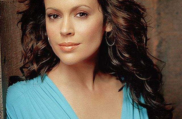 Alyssa Milano a dat nastere unei fetite