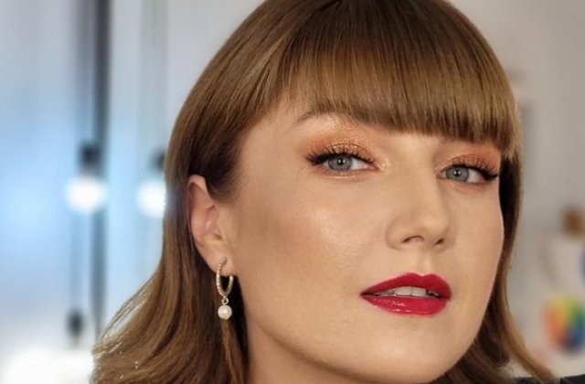 Alexandra Ungureanu a primit mai multe palme de la viață. Ce a declarat despre moartea tatălui său: &bdquo; La două zile după &icirc;nmorm&acirc;ntare eram pe scenă&rdquo;