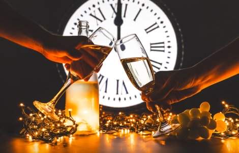 Cele mai neobișnuite tradiții de Revelion din diferite țări ale lumii