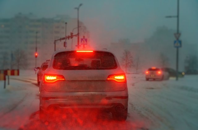 Prognoza meteo ANM pentru vineri, 6 ianuarie. COD GALBEN de viscol la altitudini mari