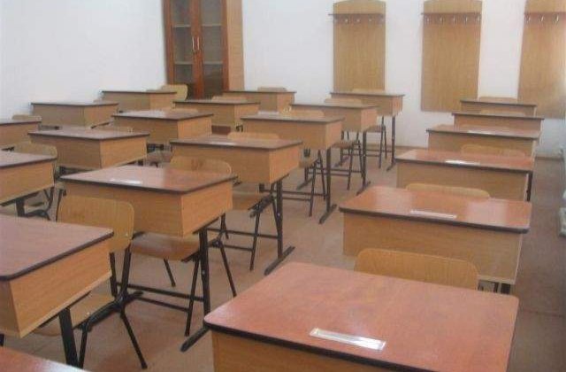 MEN: 71% dintre absolventii promotiei 2014 au promovat BAC-ul