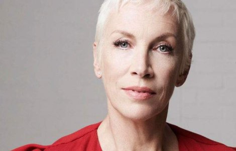 Annie Lennox este prea fericita pentru a compune piese noi