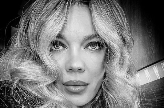 Gina Pistol nu are liniște nici &icirc;n vacanță. Ce a pățit iubita lui Smiley: &bdquo;Legenda spune că...&rdquo;