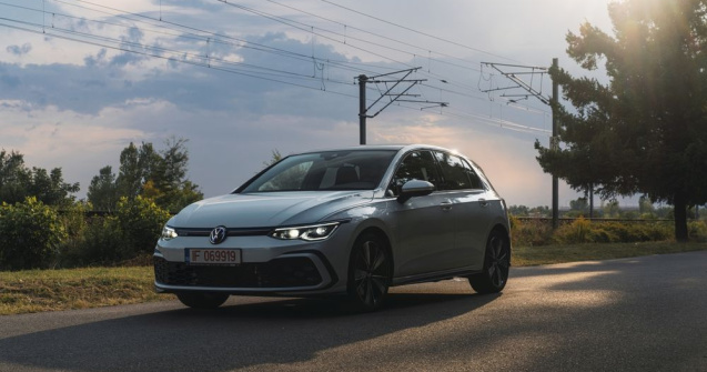 Test Drive Volkswagen Golf GTE - Tranziție ușoară