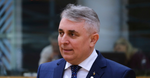 USR protestează la Palatul Cotroceni și MAI contra lui Lucian Bode