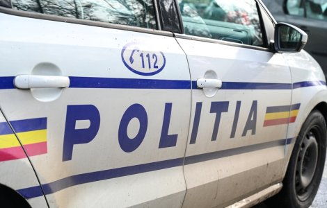 Un bagaj suspect la o toaletă publică din Brașov. Poliția și SRI au intervenit de urgență