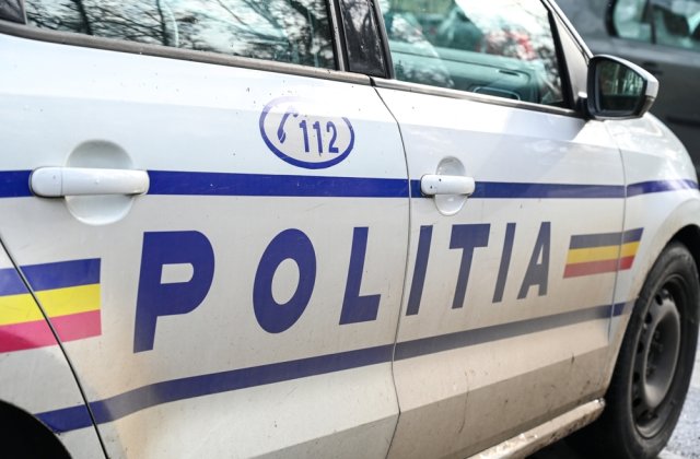 Un bagaj suspect la o toaletă publică din Brașov. Poliția și SRI au intervenit de urgență