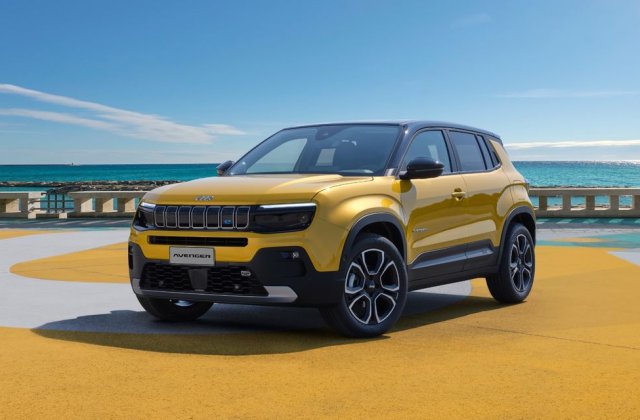 OFICIAL: Electricul Jeep Avenger este Mașina Anului 2023 &icirc;n Europa