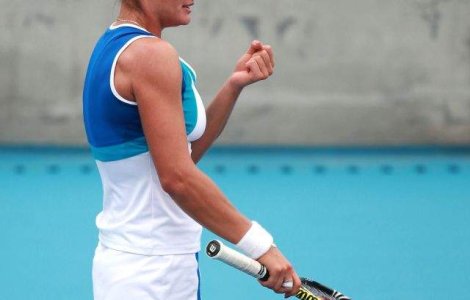 Monica Niculescu s-a calificat in "sferturi" la Guangzhou
