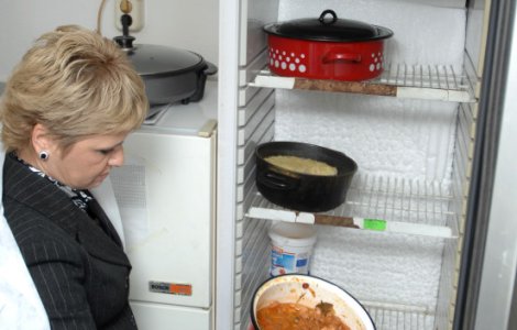 Afterschool la standarde europene cu mizerie și mâncare expirată. Inspectorii ANPC au închis centrul