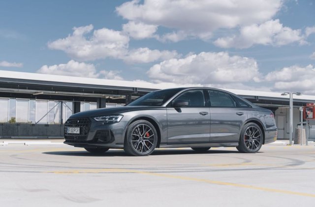 Test drive Audi A8 60 TFSIe - Marșul Walkiriilor