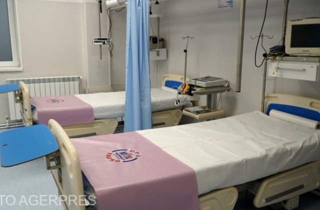  27 de rom&acirc;ni morți de gripă. Simptomele virusului