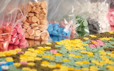 VIDEO Aproape un kilogram de...