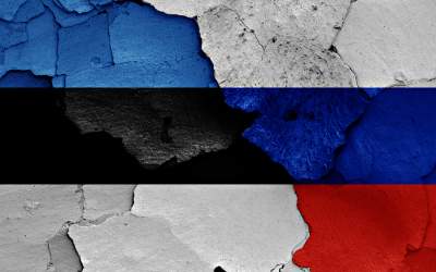 Estonia îl expulzează pe...