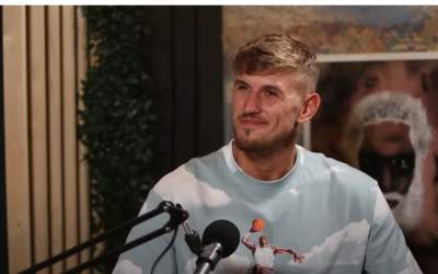 Pe cine susține Alex Delea de...