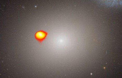  Video  O gaura neagra GIGANT, descoperita de cercetatori