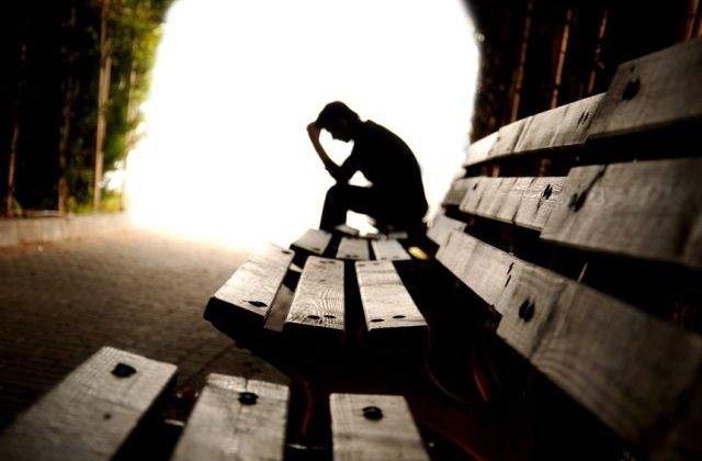 Peste 2 milioane de romani sufera de depresie!