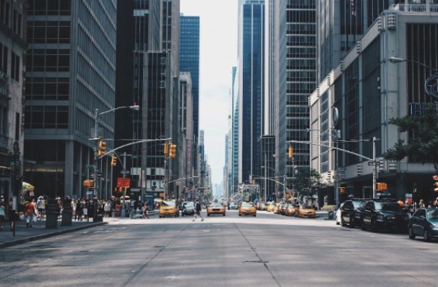 Cum schimbă tehnologia infrastructura orașelor