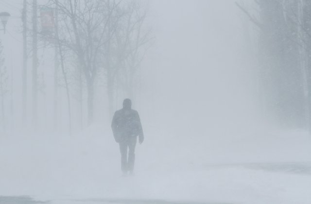 CNSU a declarat stare de alertă &icirc;n județul Vrancea din cauza zăpezii și a viscolului