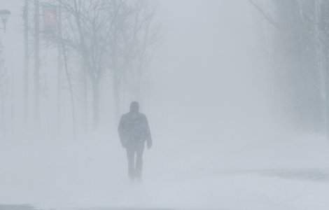 CNSU a declarat stare de alertă în județul Vrancea din cauza zăpezii și a viscolului