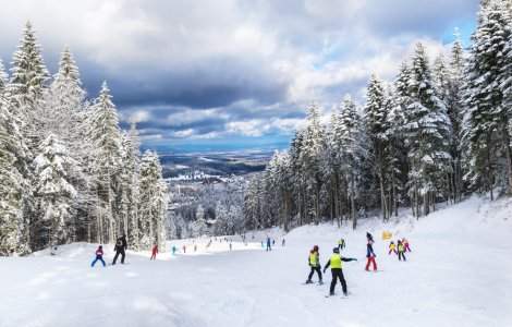 Pârtiile de schi din România s-au deschis datorită ninsorilor din ultimele zile