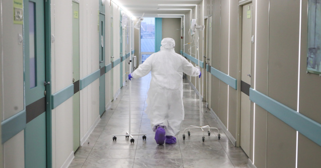 Peste 2.300 de cazuri noi de infectare cu COVID-19 în ultima săptămână