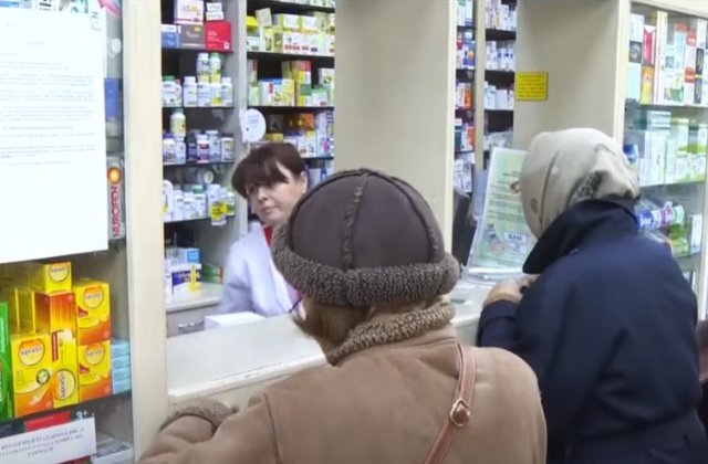 Din ce &icirc;n ce mai multe medicamente dispar din farmacii. Pacienții &icirc;și caută disperați tratamentul &icirc;n toată țara
