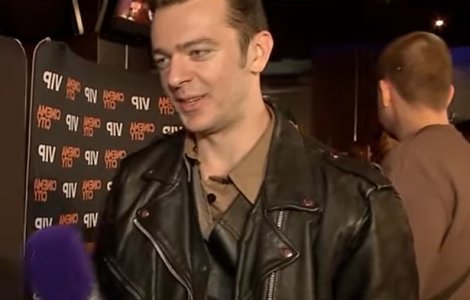 Jean Gavril și Dinu, nevoiți să facă autostopul din Londra în Barcelona. Prin ce au trecut 23 de zile