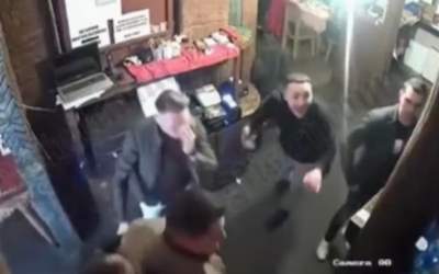 Doi consilieri locali s-au...