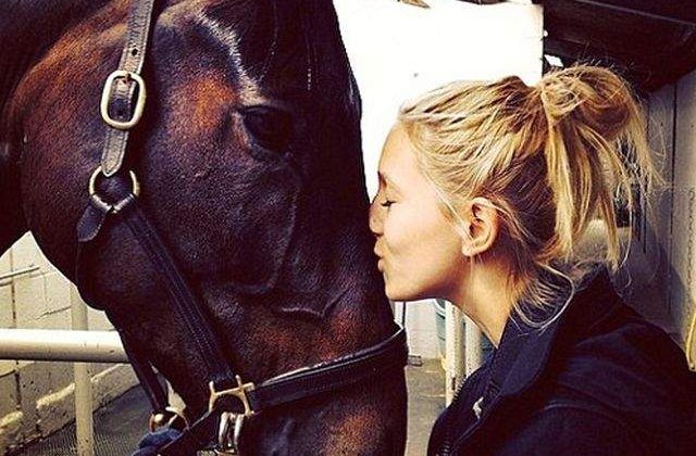 Viata unei PRINTESE din zilele noastre in 10 imagini IMPRESIONANTE!