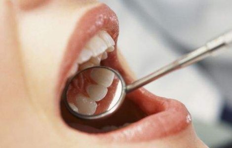 O romanca a castigat un proces la CEDO impotriva unui dentist