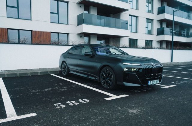 Am experimentat pe viu noul BMW i7: 5 tehnologii care ne-au impresionat