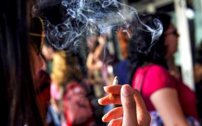 Fumatul interzis minorilor în...