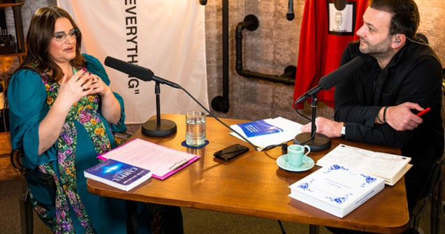 VIDEO Psihologul Niculina Gheorghiță, invitatul-surpriză al Conferinței Fain & Simplu x Ateneu din 25 februarie. "PUTEM TRĂI 147 ANI"